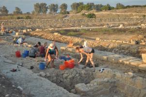 Photo no. 10 (15)
                                                                                                  by Paphos Agora Project
                                